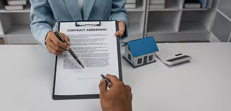 Why Sell Your Wholesale Assignment Contract to Us in Akron, OH?